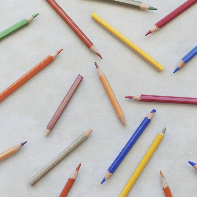 Faber-Castell 36 Renk Kuru Boya Kalemi Seti