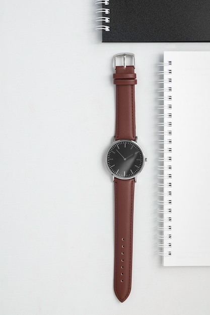 Daniel Wellington Petite Kadın Deri Kordon Saat