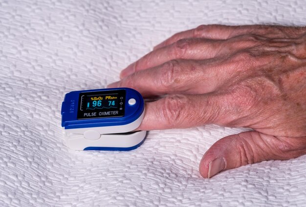 Contec CMS50D1 Parmak Tipi Pulse Oksimetre